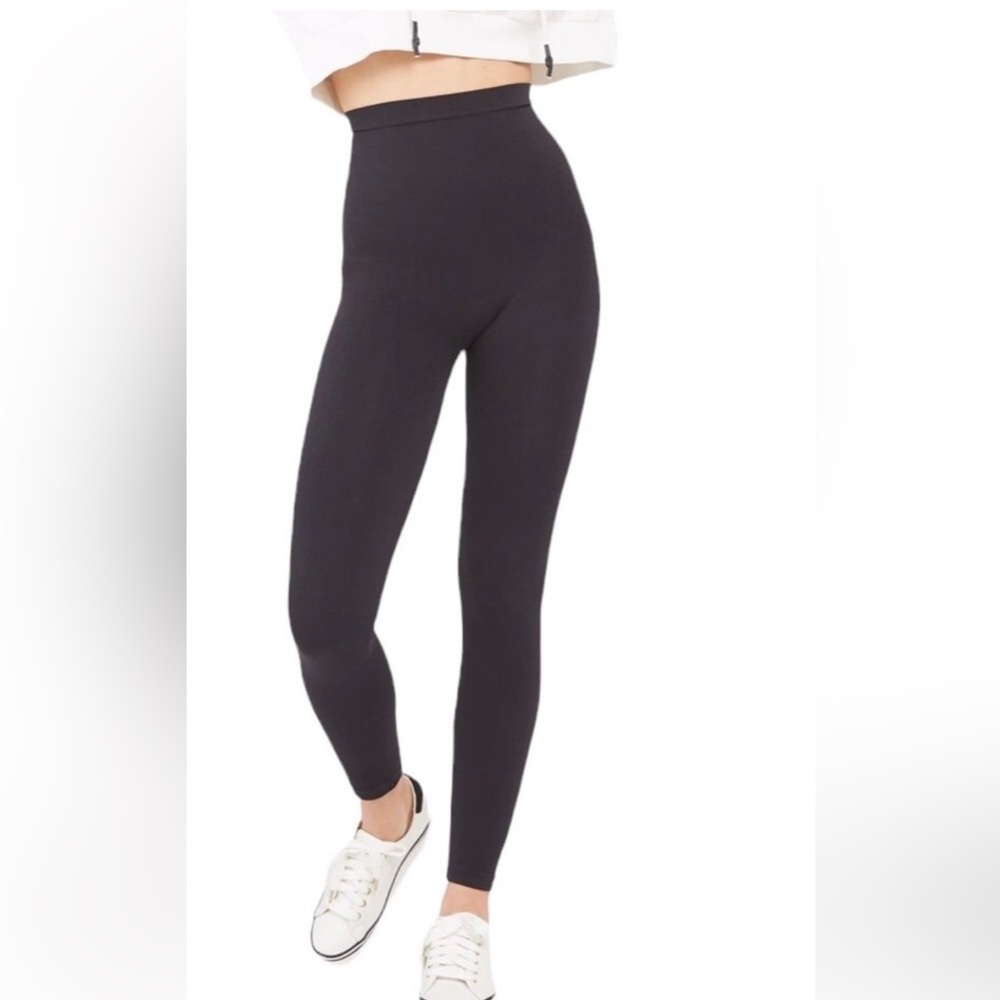 Spanx Look at Me Now Seamless Leggings